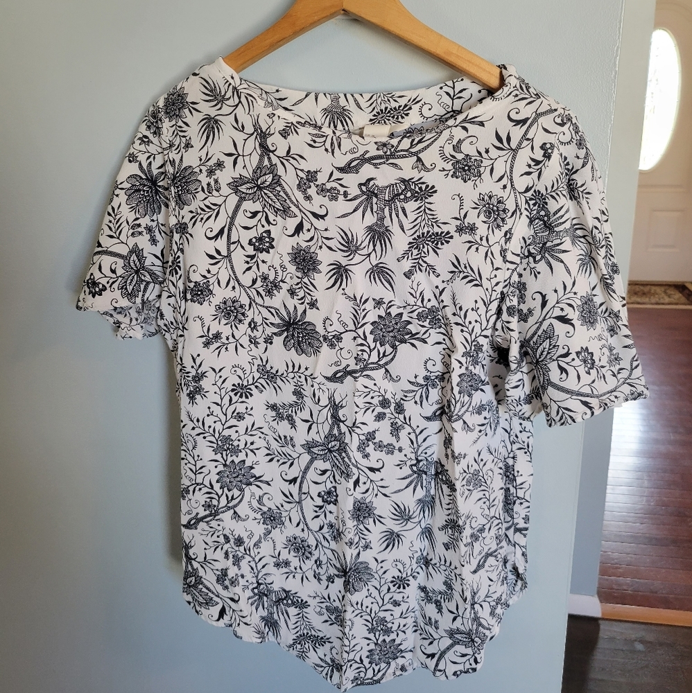 Floral blouse